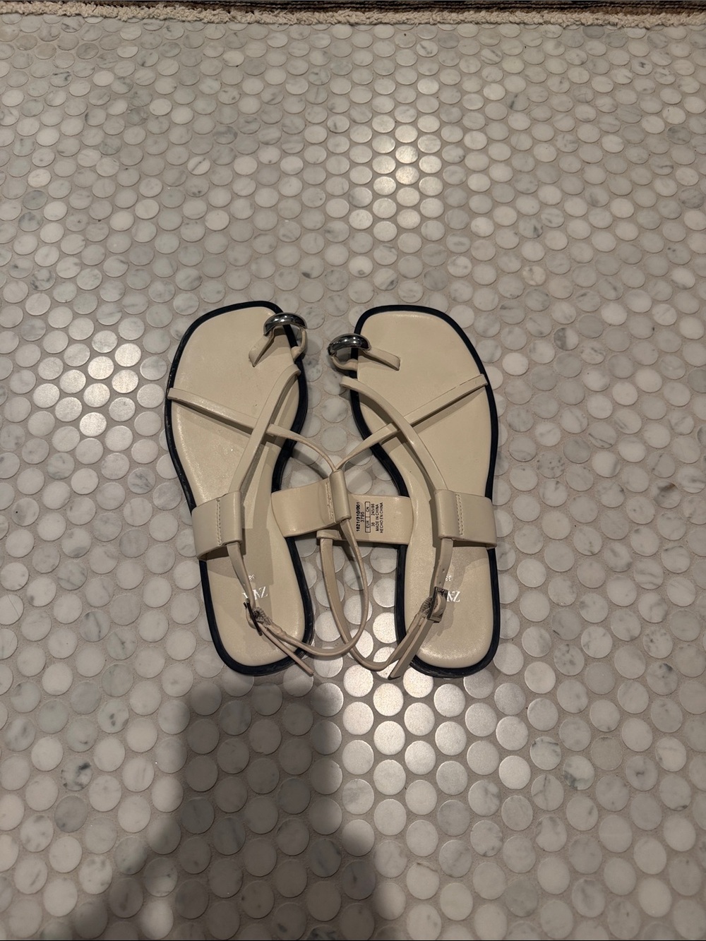 Zara Cream Strappy Toe-Ring Sandals with Black Trim